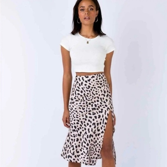 Princess Polly Nia Leopard Print Midi Satin Skirt - Picture 1 of 5